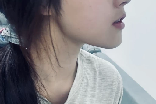 70 名大龄女嫁自己白嫖婚纱失败倒欠50万多位网红受牵连